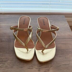 Torrid Metallic Gold Strappy Sandals 8WW — NWOT Wide Wide Gold Glam